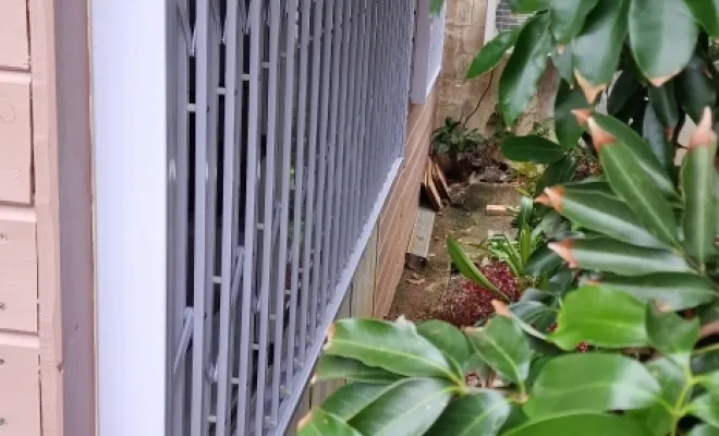 Installation de grilles extensibles de sécurité, Saint-Denis, MAXIDOR